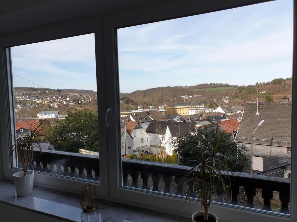Schoene Wohnung Ueber Wissen Exteriör bild